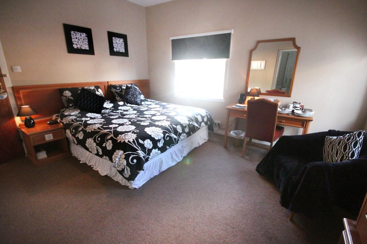 Oyo Thistle Hotel Perth Eksteriør bilde
